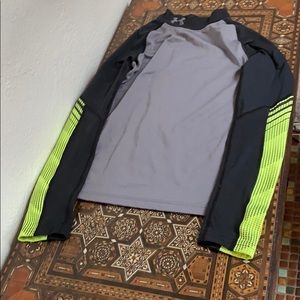 Under armor heat gear for boys